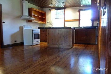 Property photo of 8 Dowling Court Beechworth VIC 3747