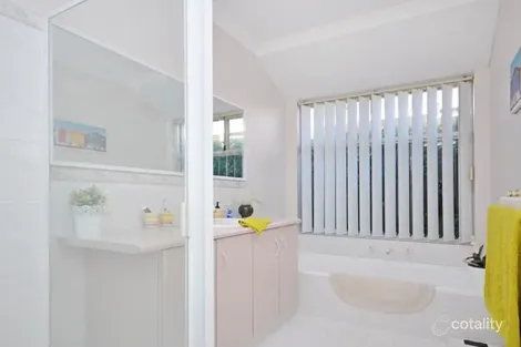 Property photo of 20 Regelia Turn Ellenbrook WA 6069