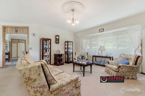 Property photo of 3 Hook Court Arundel QLD 4214
