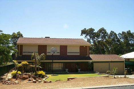 7 Heslop Rd, Lesmurdie, WA 6076