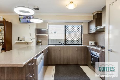 Property photo of 2 Kooya Way Wattle Grove WA 6107