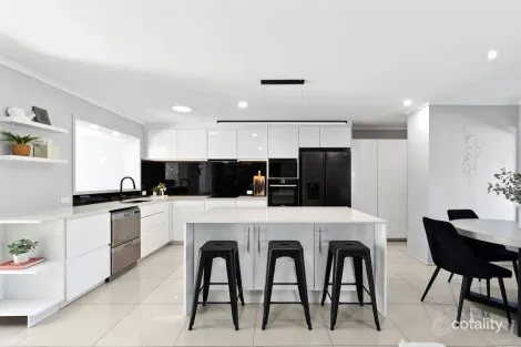 Property photo of 179 Lindeman Road Beerwah QLD 4519