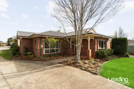 1/6-8 Rodney St, Gisborne, VIC 3437