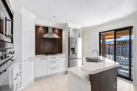 Property photo of 10 Baruah Parade Harrington NSW 2427
