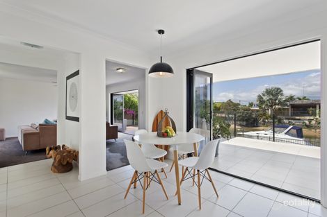 Property photo of 8 Alvarado Court Broadbeach Waters QLD 4218