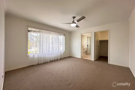 Property photo of 8 Suncrest Court Southside QLD 4570