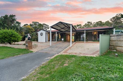 Property photo of 33 Jade Street Mount Richon WA 6112