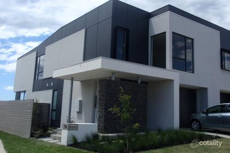 Property photo of 19 Burn Nar Look Drive Burwood VIC 3125