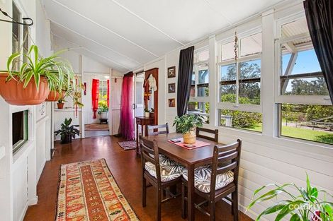 Property photo of 10 Brisbane Road Redbank QLD 4301