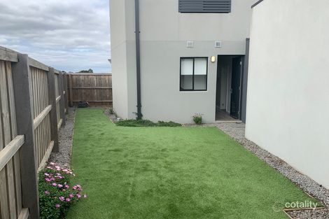 Property photo of 2/32 Hatfield Drive Mernda VIC 3754