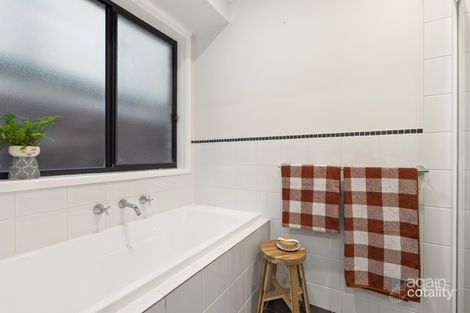 Property photo of 22 Daintree Drive Seaford Rise SA 5169