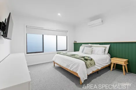 Property photo of 1/91B Aqueduct Road Langwarrin VIC 3910