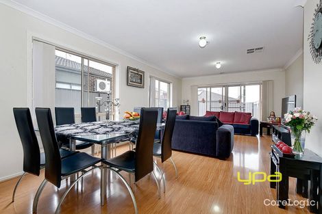 Property photo of 14 Kensley Circuit Craigieburn VIC 3064
