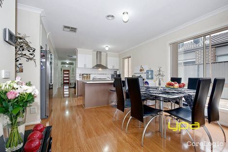 Property photo of 14 Kensley Circuit Craigieburn VIC 3064