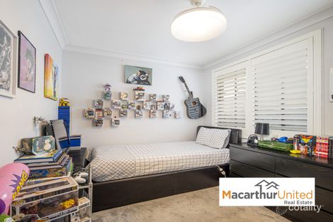 Property photo of 13 Elliot Place St Helens Park NSW 2560