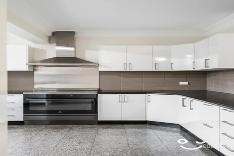 Property photo of 30 Denham Drive Horsley NSW 2530