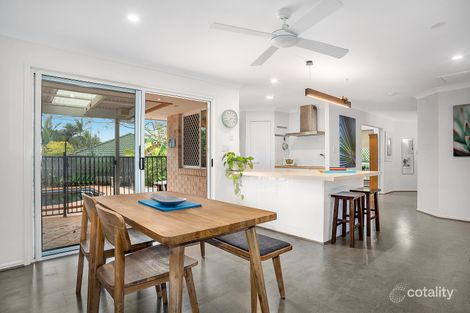 Property photo of 4 Highclare Court Little Mountain QLD 4551