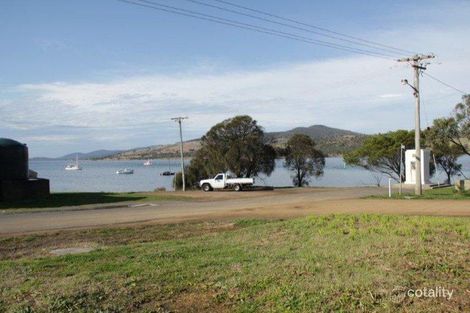 Property photo of 2 Esplanade Dunalley TAS 7177
