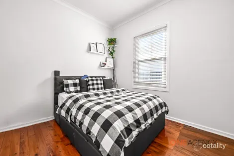 Property photo of 48 Roe Street Mayfield NSW 2304