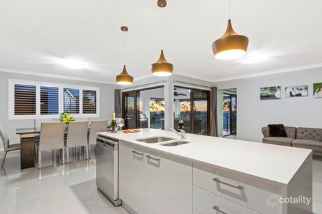 Property photo of 16 Panoramic Drive Preston QLD 4352