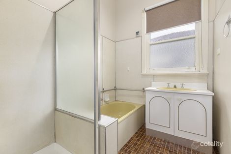 Property photo of 61 Cornwall Road Pascoe Vale VIC 3044