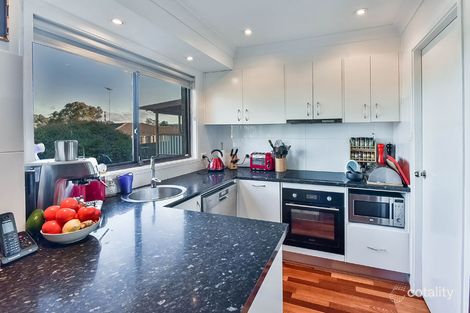 Property photo of 10 Traminer Place Eschol Park NSW 2558