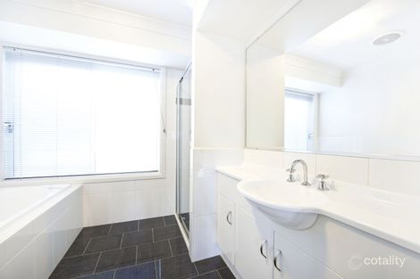 Property photo of 24 Paperbark Court Fern Bay NSW 2295