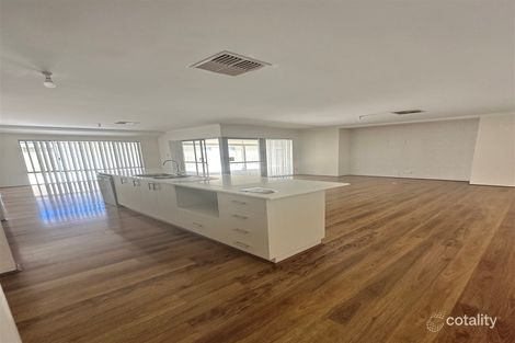 Property photo of 60 Malata Ridge Lakelands WA 6180