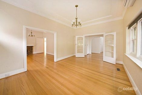 27 Tower Hill Rd, Glen Iris, VIC 3146