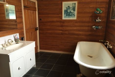 Property photo of 70 Black Rock Road Camperdown VIC 3260