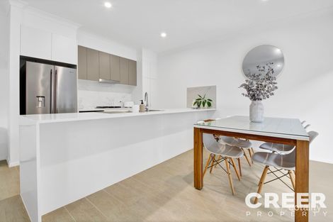 Property photo of 2/27 Windross Drive Warners Bay NSW 2282