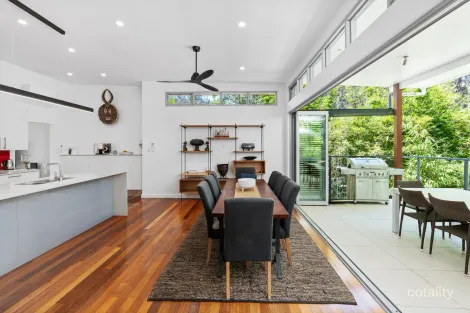 Property photo of 5 Selma Close Terrigal NSW 2260