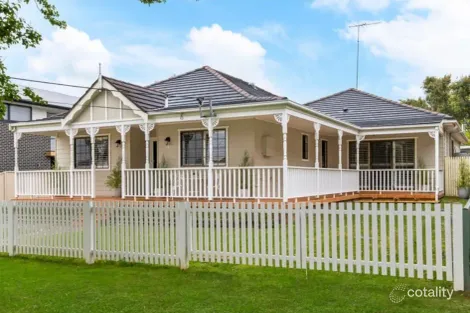 5 Pines Pde, Gymea, NSW 2227