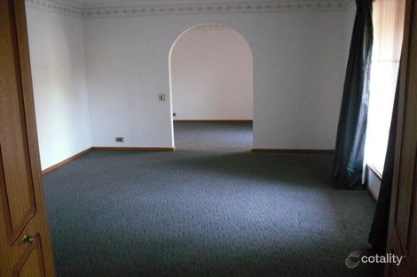 5 Ash St, Aberfoyle Park, SA 5159