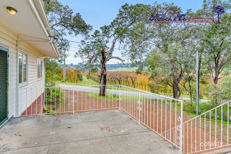 Property photo of 300 Peet Road Roleystone WA 6111