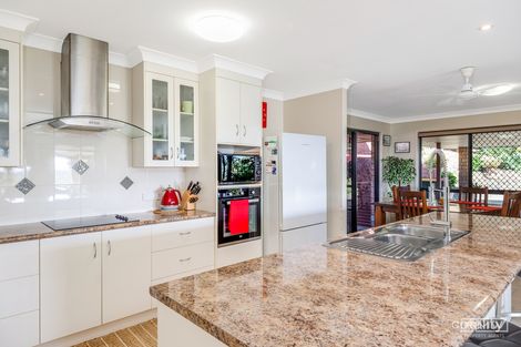 Property photo of 21 Thomas Street Emu Park QLD 4710