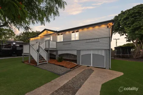 30 Booval St, Booval, QLD 4304