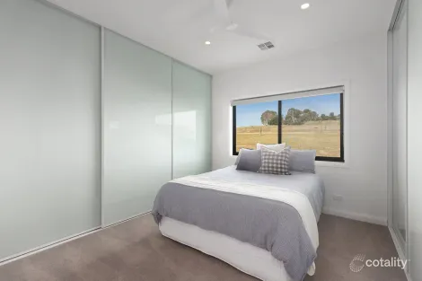 Property photo of 6 Kanangra Close Murrumbateman NSW 2582