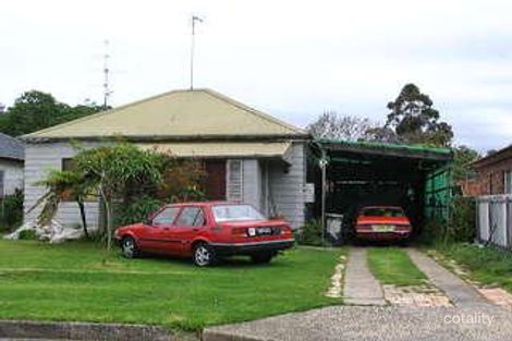 27 Jobson Ave, Mount Ousley, NSW 2519