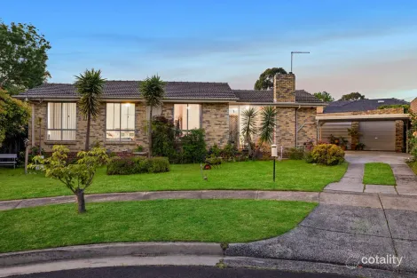 Property photo of 37 Damon Road Mount Waverley VIC 3149