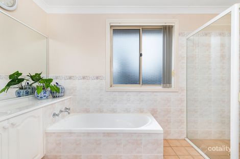 Property photo of 10 Lyndale Place Belrose NSW 2085