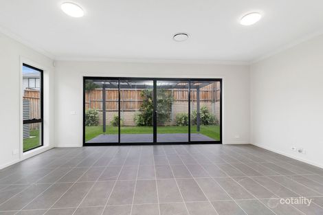 Property photo of 4 Bartholomew Circuit Moorebank NSW 2170