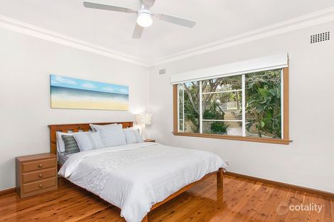 Property photo of 27 Rayner Avenue Narraweena NSW 2099
