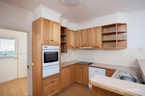 Property photo of 2/100 St Aidans Road Kennington VIC 3550