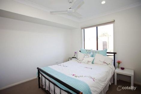 Property photo of 39 Firefly Crescent Ooralea QLD 4740