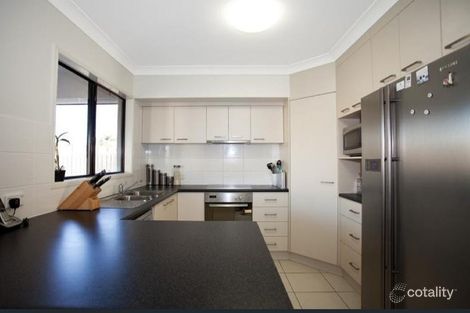 Property photo of 39 Firefly Crescent Ooralea QLD 4740