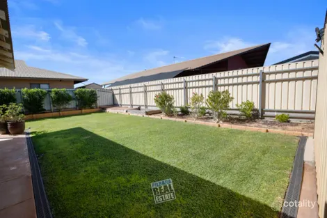 Property photo of 5 Desert Pea Boulevard Nickol WA 6714