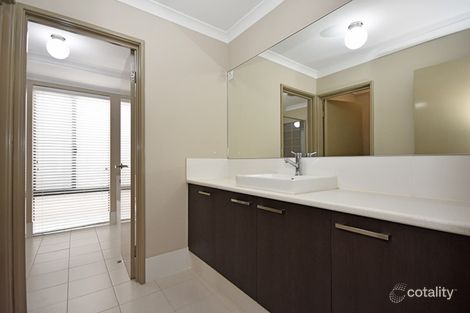 Property photo of 37 Riverland Drive Ellenbrook WA 6069