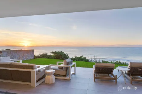 Property photo of 89 Ocean View Drive Wamberal NSW 2260