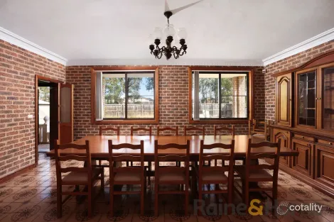 Property photo of 26 Ashford Close Hinchinbrook NSW 2168